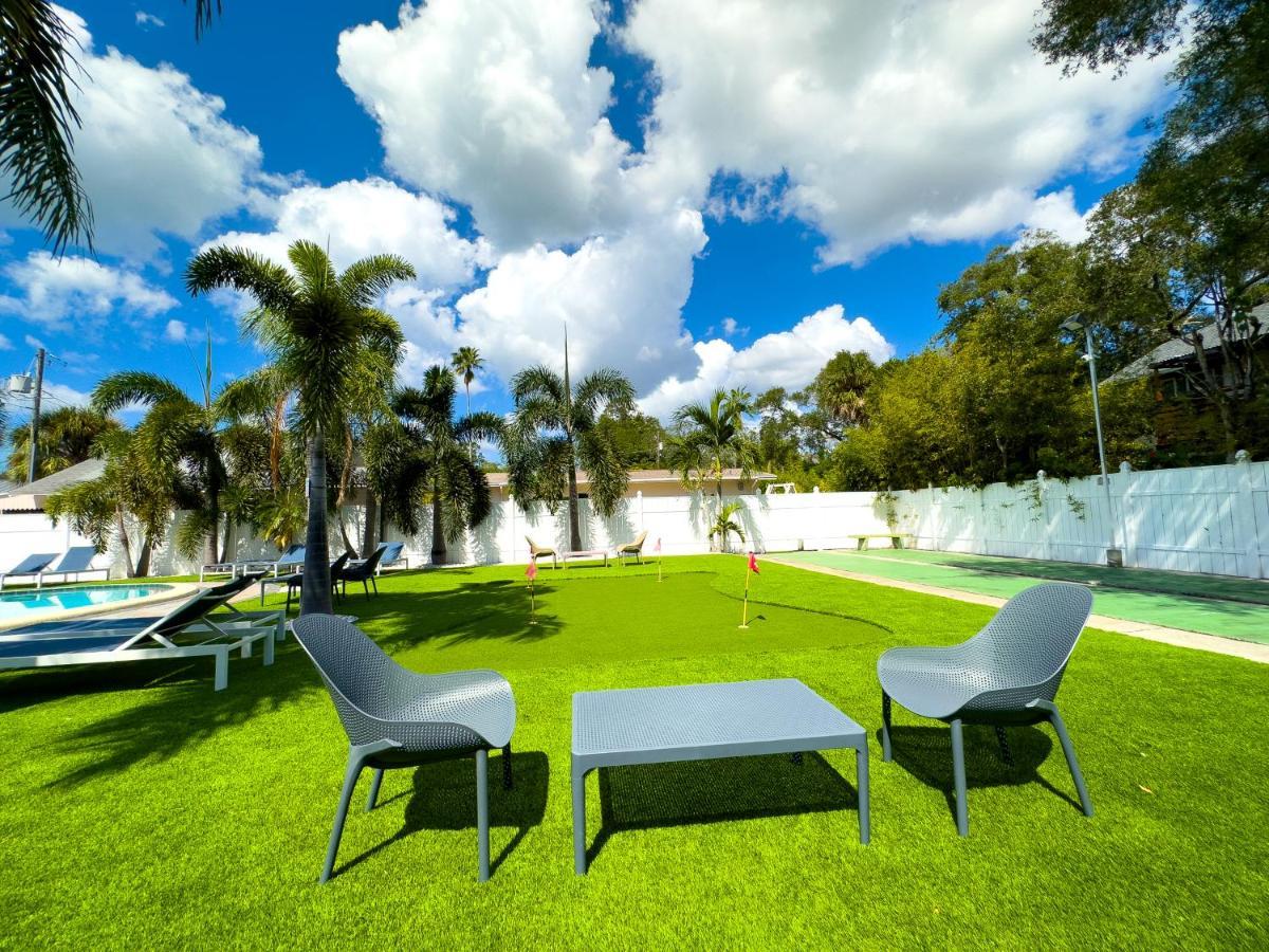 2Q Beds Studio Apt With Shared Pool 01 Clearwater Eksteriør bilde